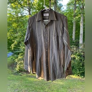 Impact Vintage Men’s Casual Button Up Shirt Size Medium